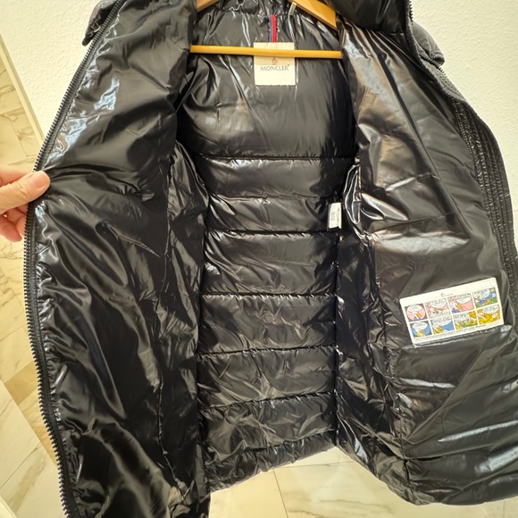 **NEW $2100 Moncler Black Moka Long Hooded Puffer Jacket 100% Authentic Size 2** - Picture 8 of 15